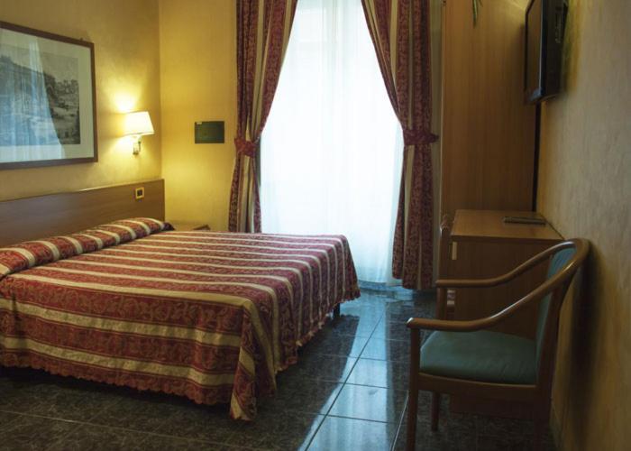 Hotel Agorà Roma Esterno foto
